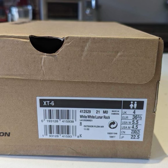 Brand New Salomon XT-6 White Size 4.5 - Picture 6 of 7